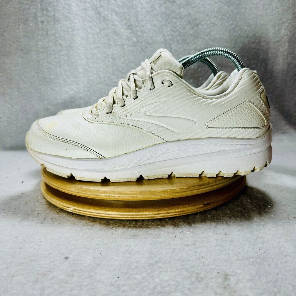 Brooks Addiction Walker 2 Shoes Sneakers Women's Size 10 B White Leather